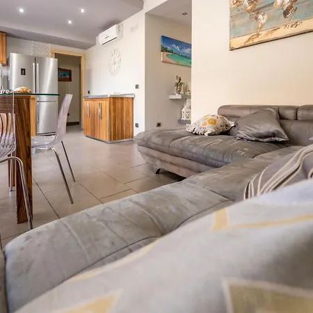 Two Palms By Interhome
